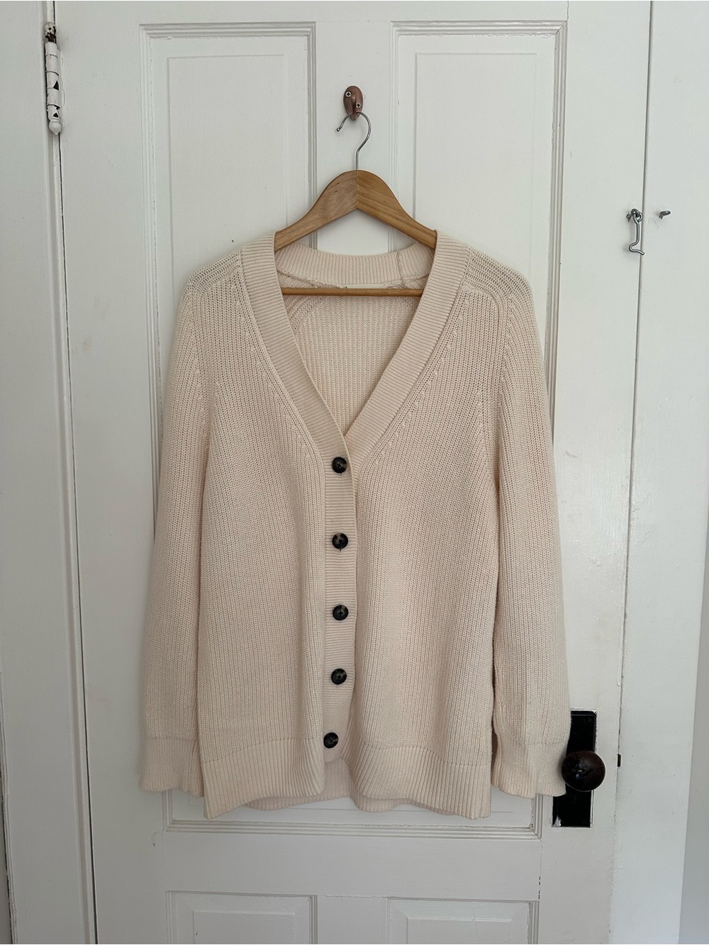 Everlane Cream Button-Up V-Neck Ribbed Cardigan